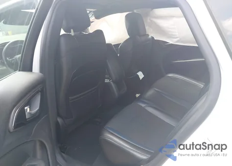 2016 Chrysler 200 S z USA, uszkodzony, nr VIN 1C3CCCBB9GN138870